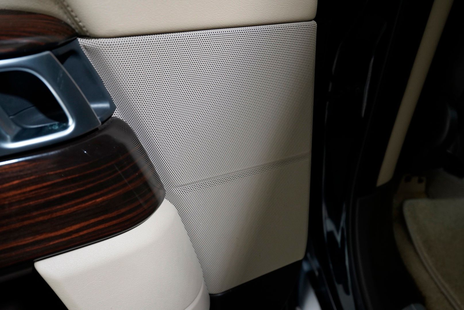 2016 Land Rover Range Rover Supercharged - Photo 36