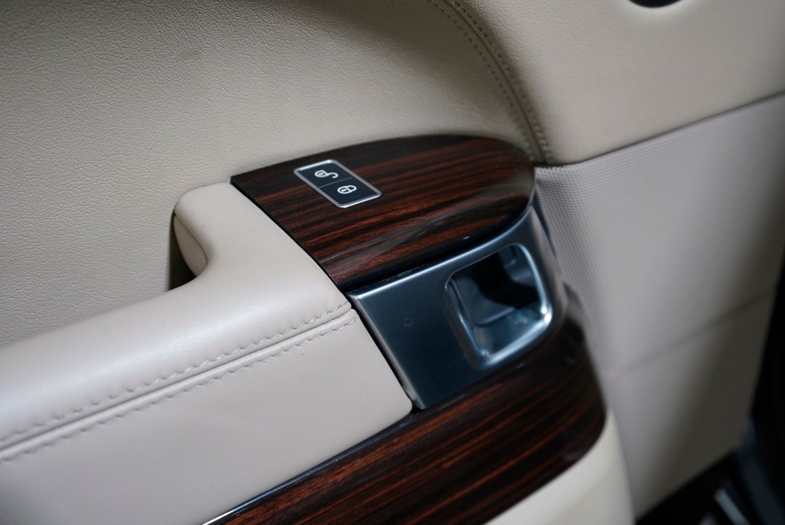 2016 Land Rover Range Rover Supercharged - Photo 35