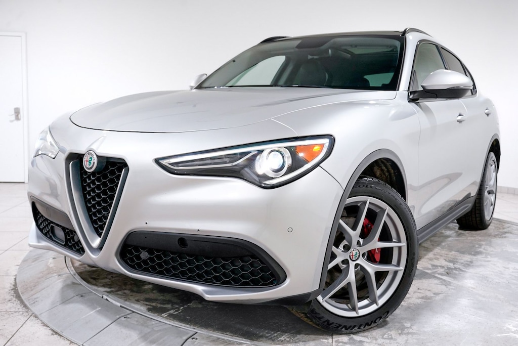 Used 2018 Alfa Romeo Stelvio SUV