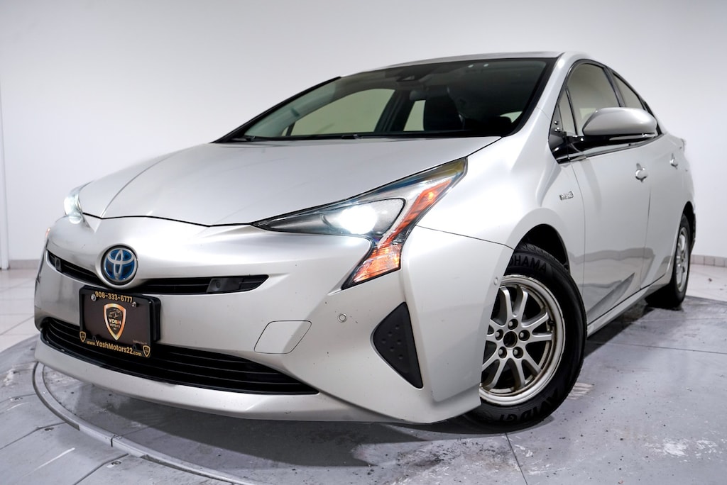 Used 2018 Toyota Prius Three Hatchback