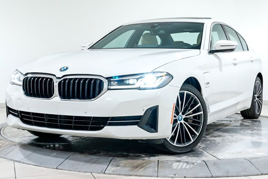 Used 2023 BMW 530e Sedan