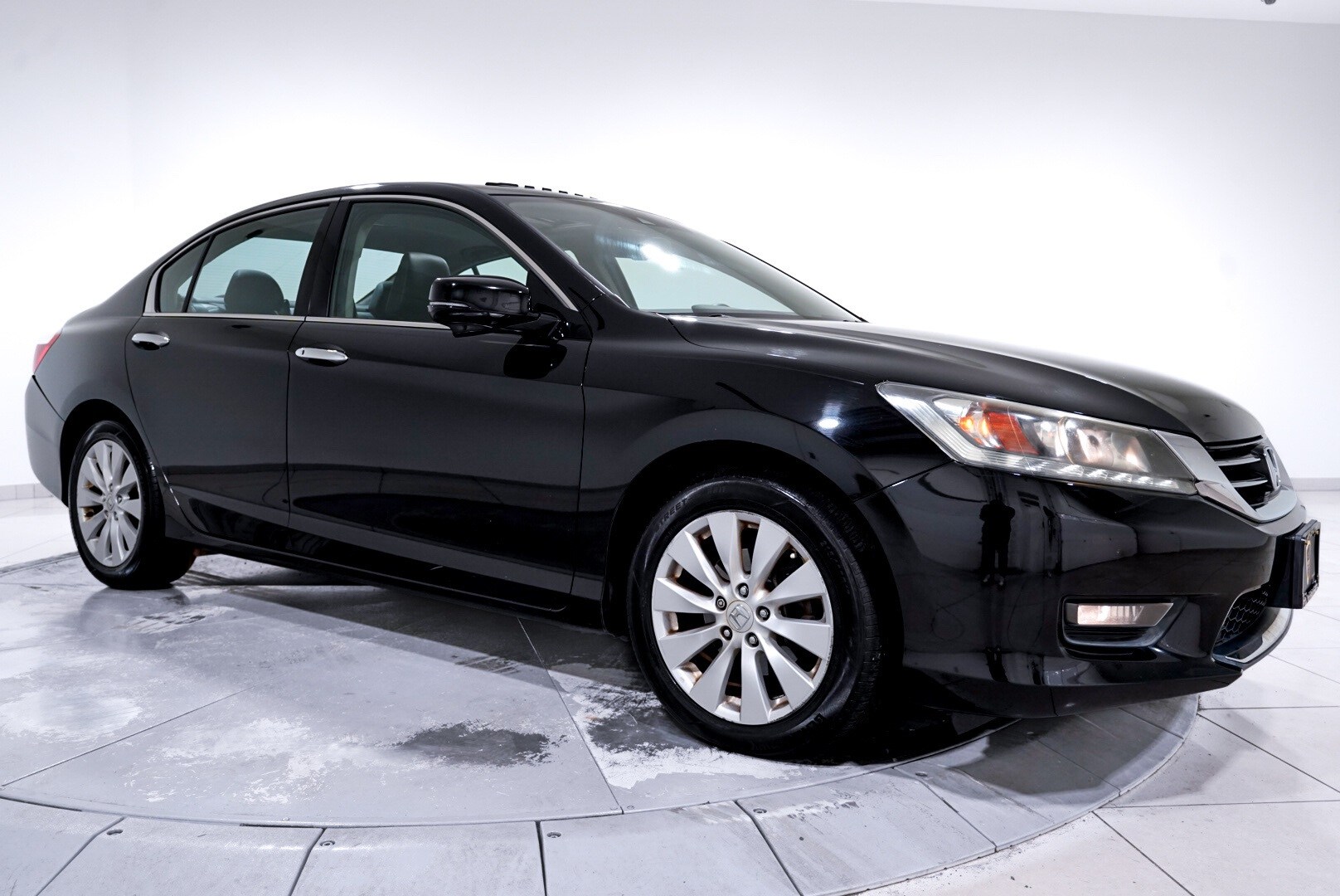 2015 Honda Accord EX-L photo 4