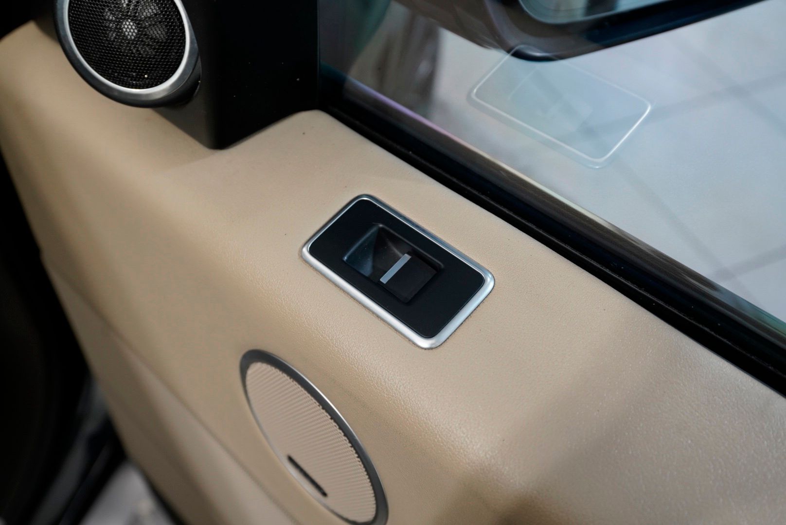 2016 Land Rover Range Rover Supercharged - Photo 49