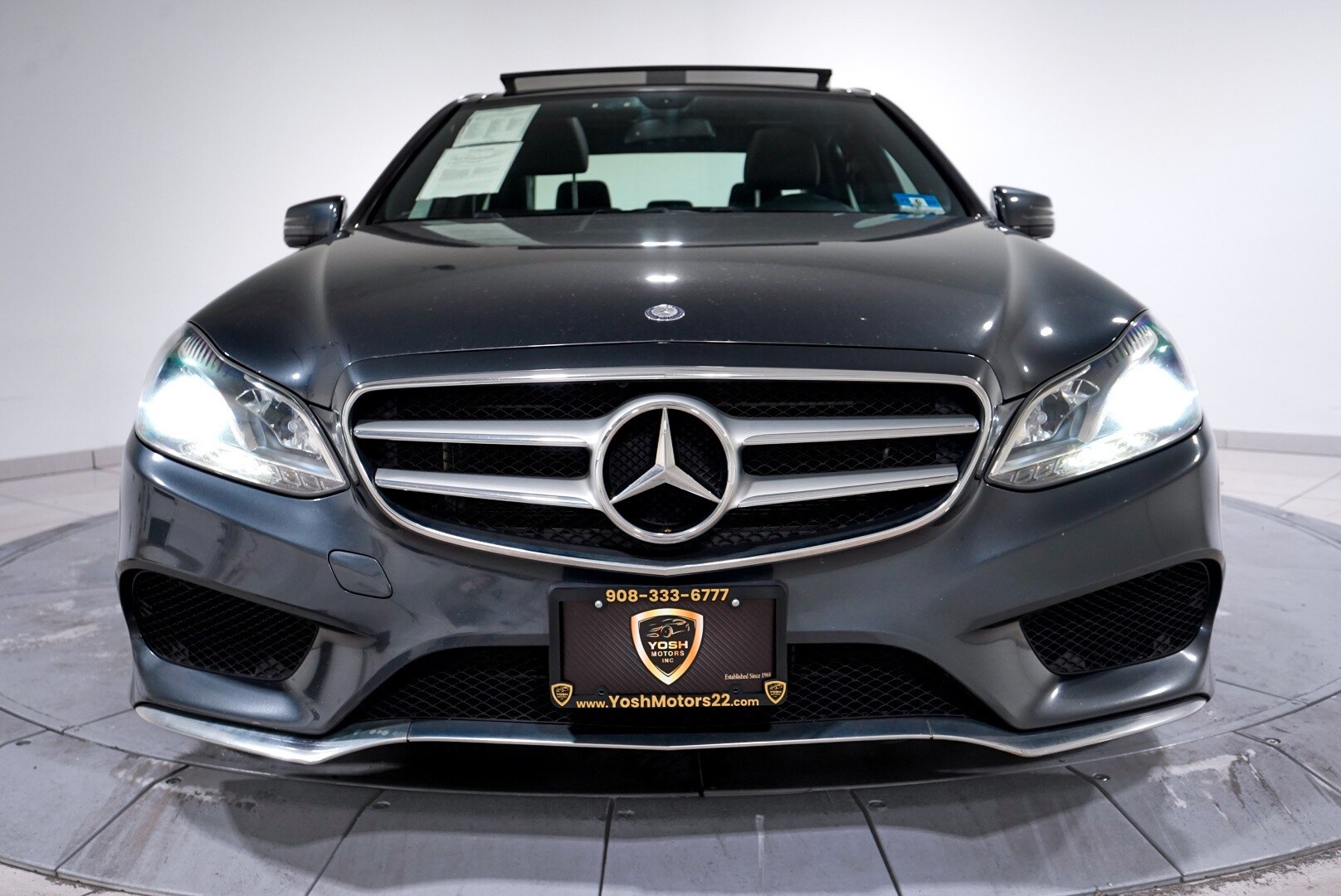 2014 Mercedes Benz E 350 4MATIC photo 2