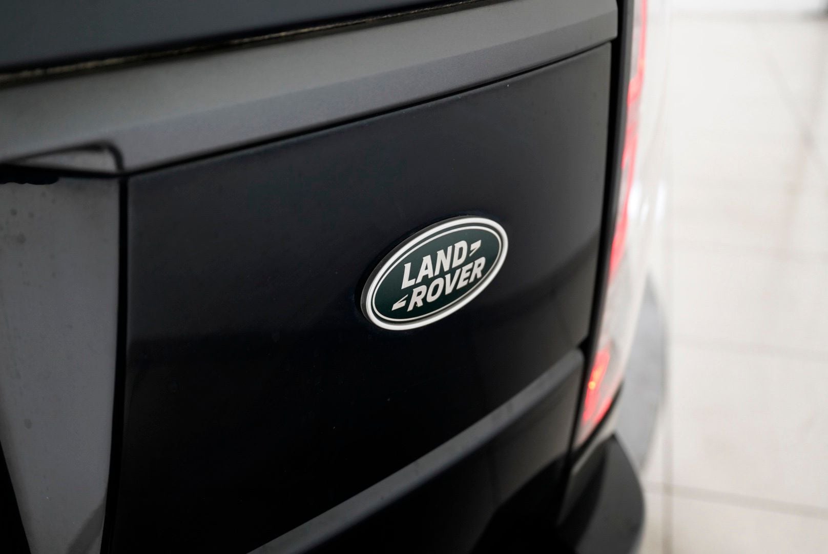 2016 Land Rover Range Rover Supercharged - Photo 16