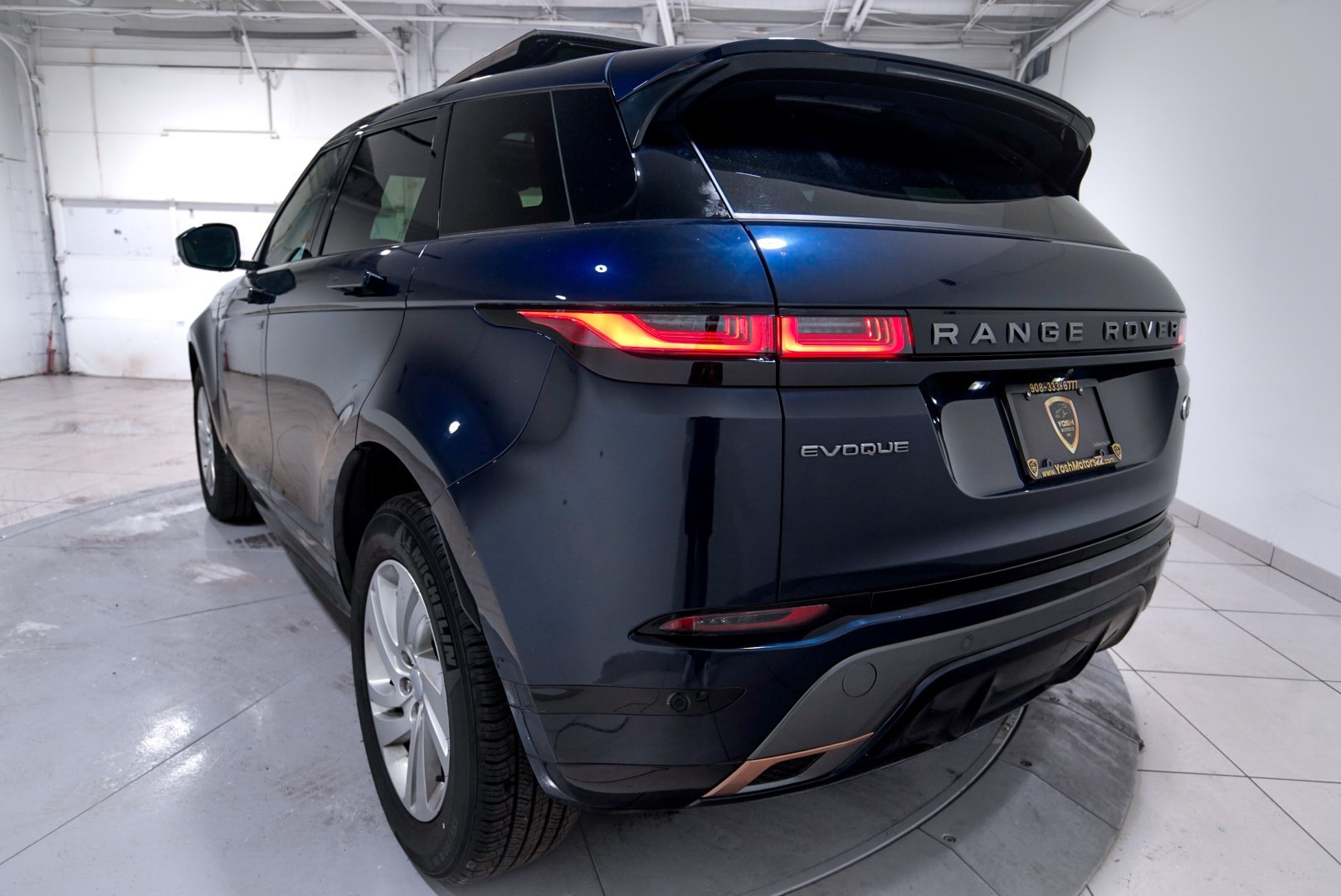2022 Land Rover Range Rover Evoque S - Photo 9