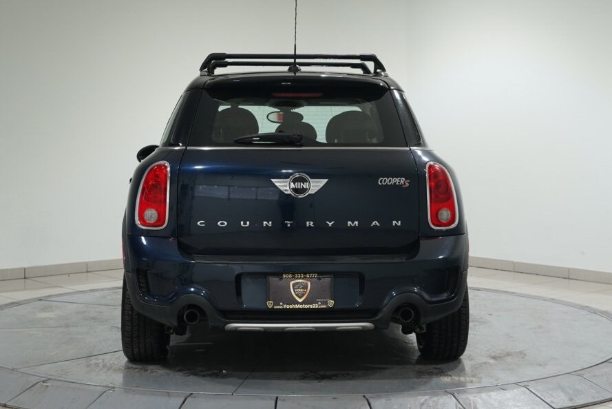 2016 Mini Countryman S ALL4 photo 2