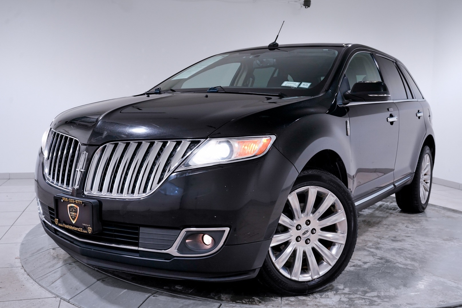 2015 Lincoln MKX Base