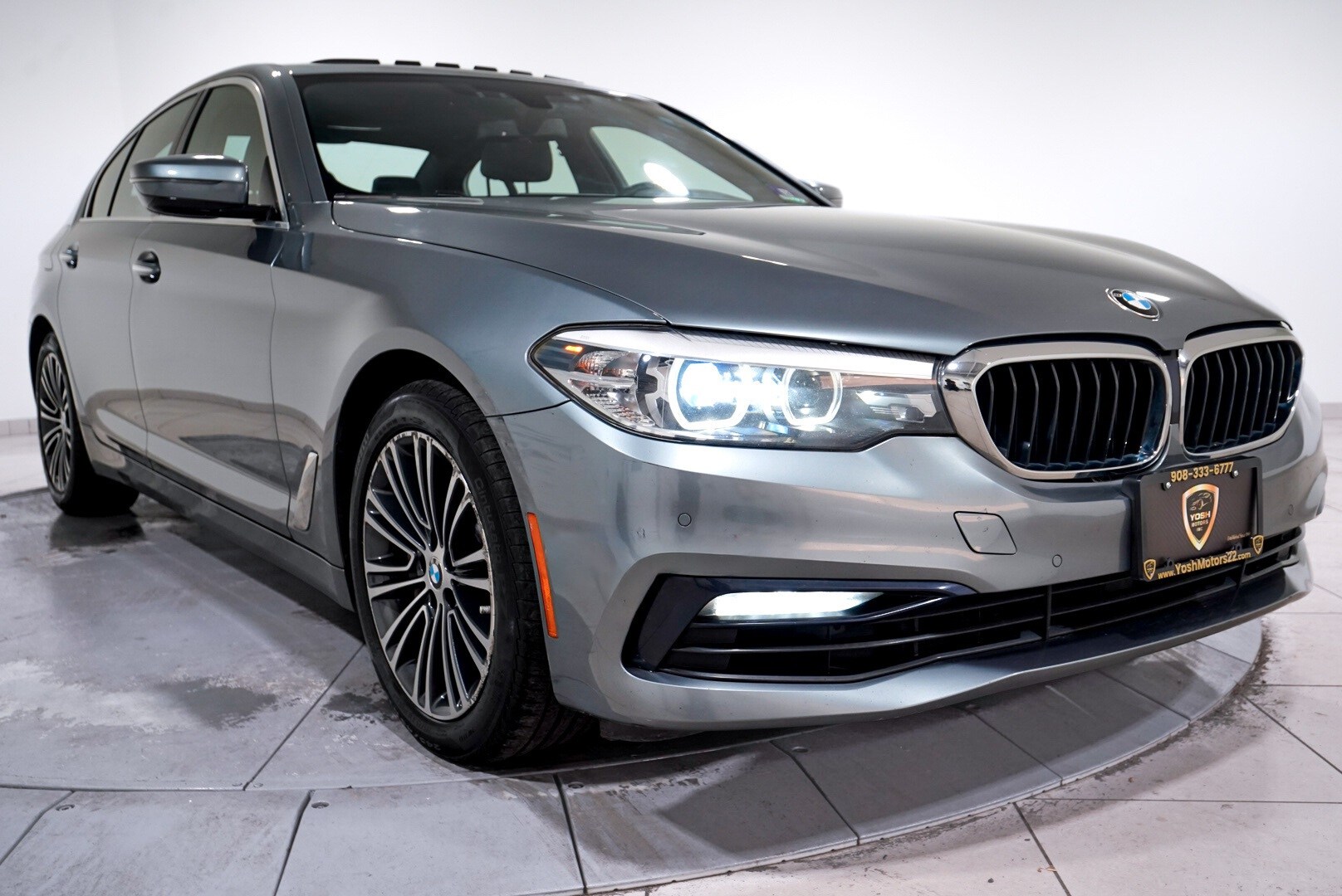 2018 Bmw 530i xDrive Sedan photo 3