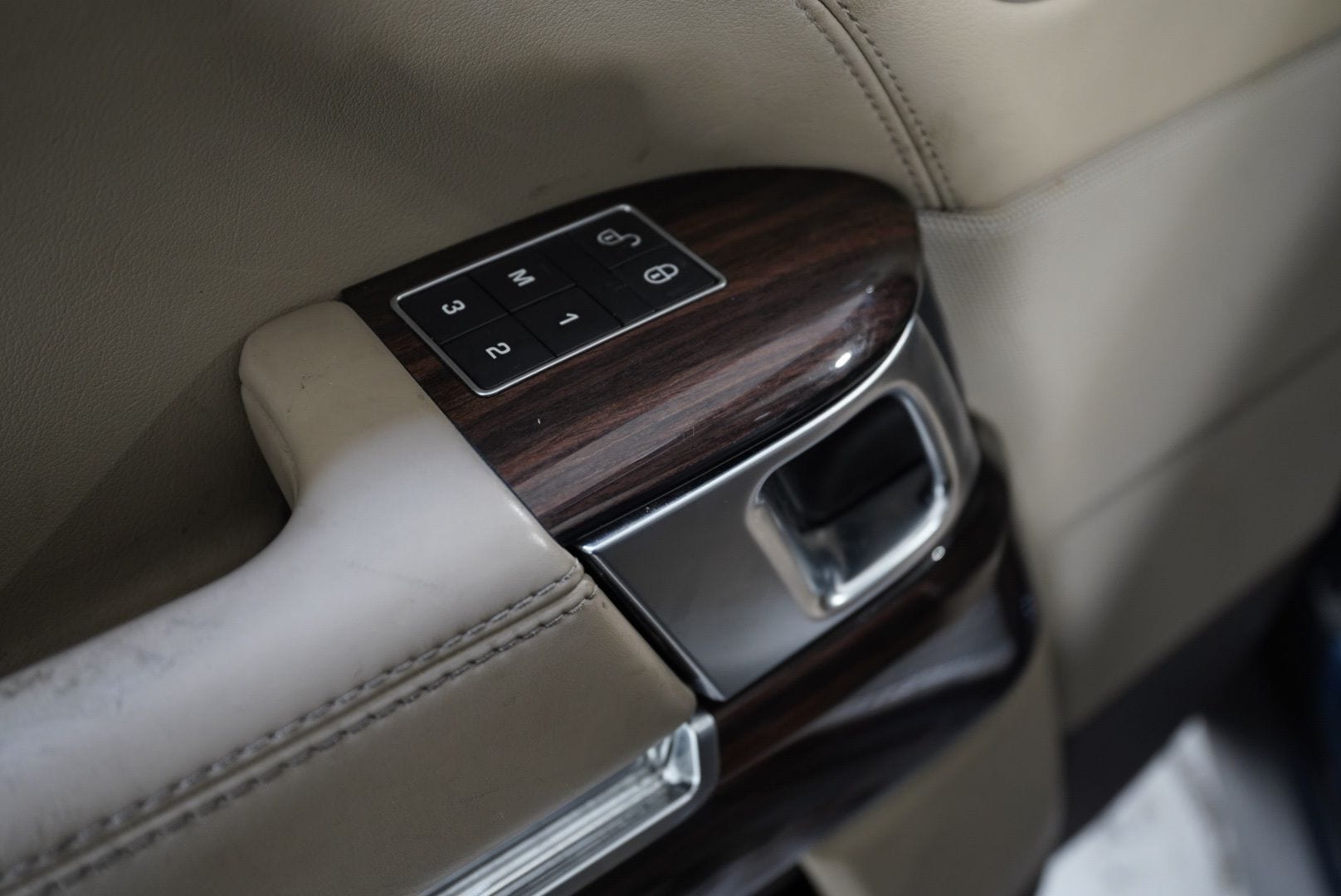2016 Land Rover Range Rover Supercharged - Photo 43