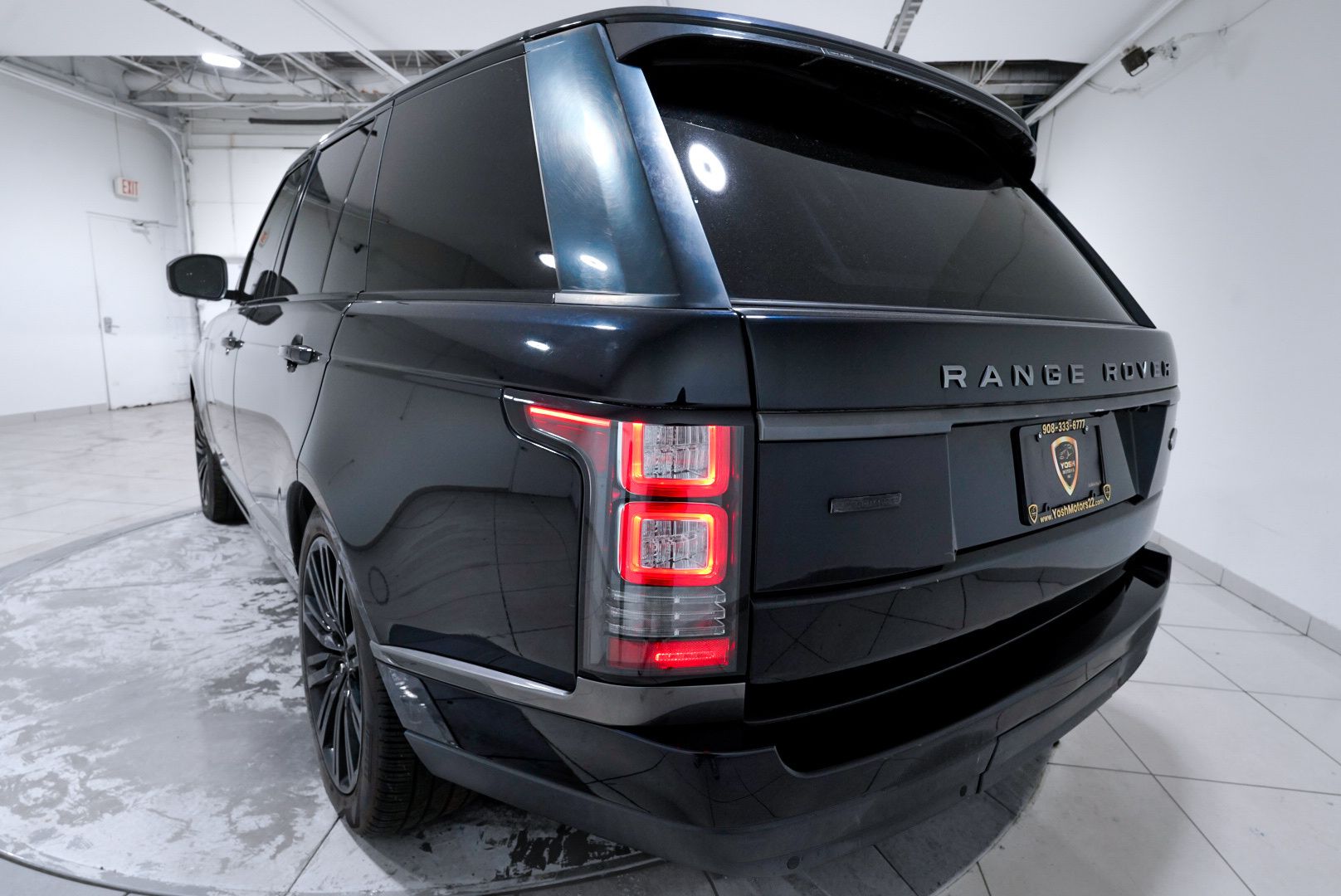 2016 Land Rover Range Rover Supercharged - Photo 9