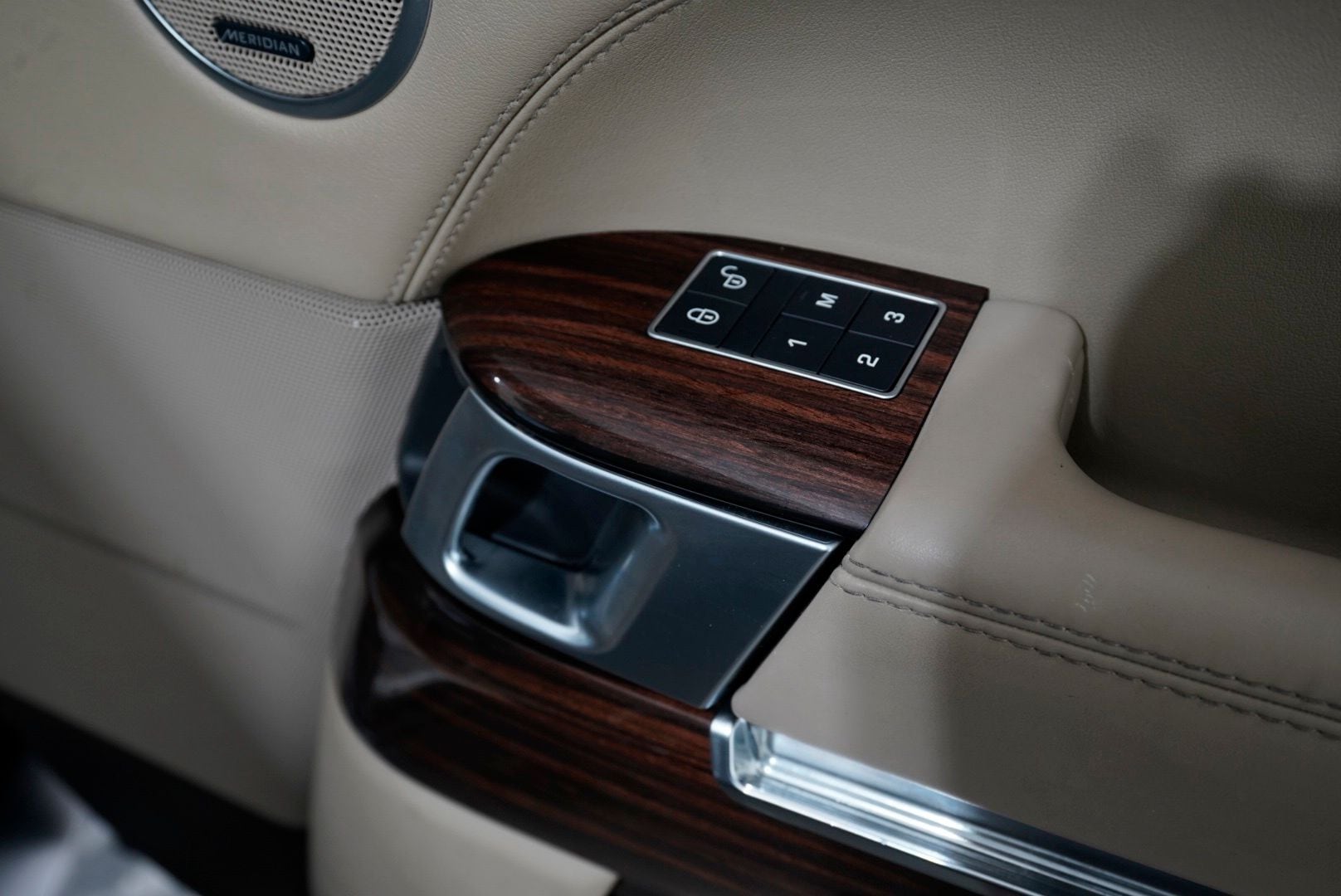 2016 Land Rover Range Rover Supercharged - Photo 51