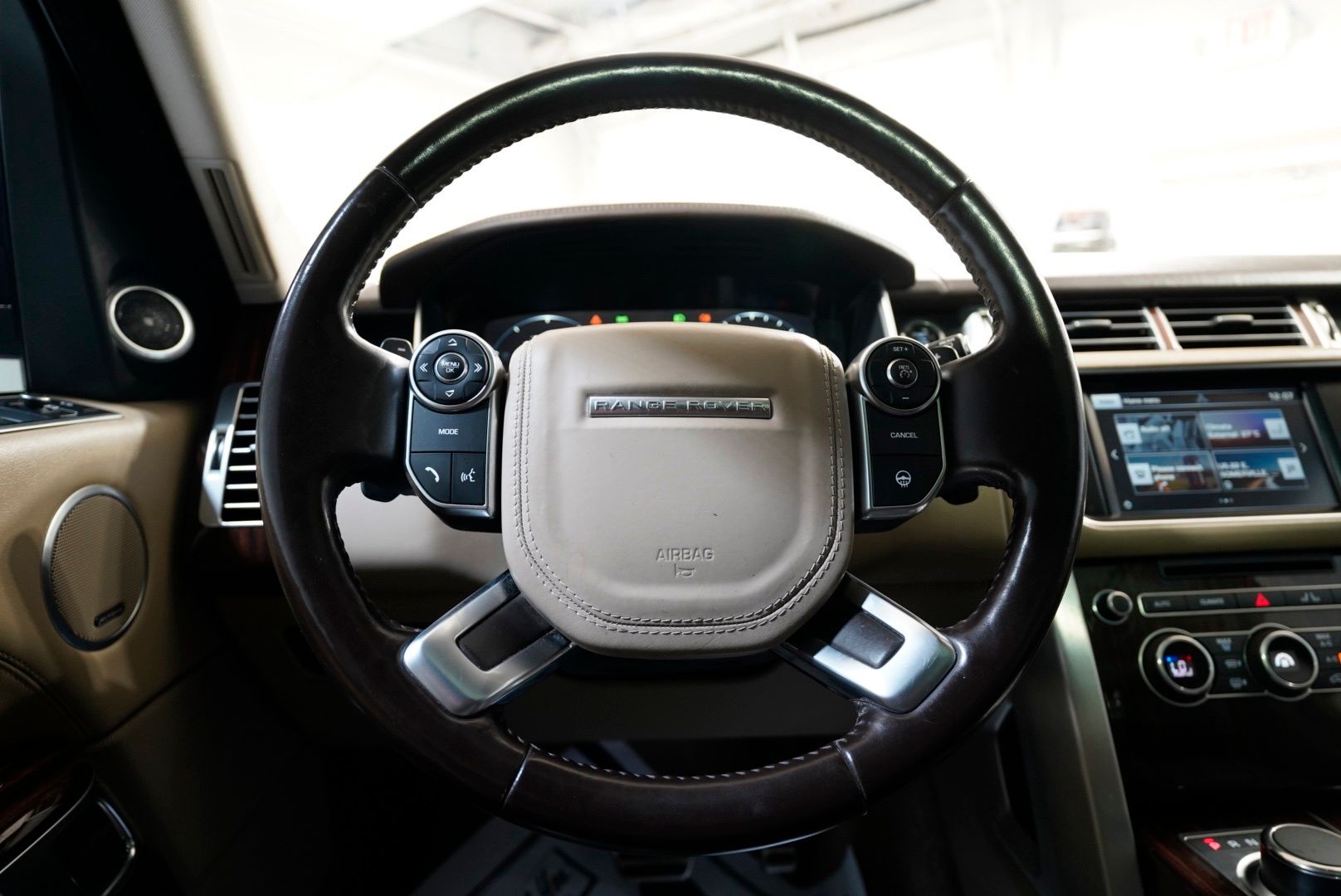 2016 Land Rover Range Rover Supercharged - Photo 62