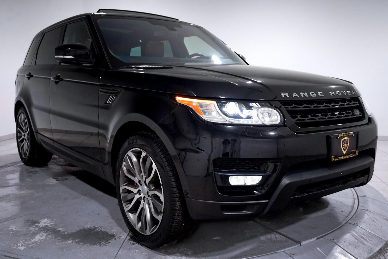 2016 Land Rover Range Rover Sport SuperCharged photo 2