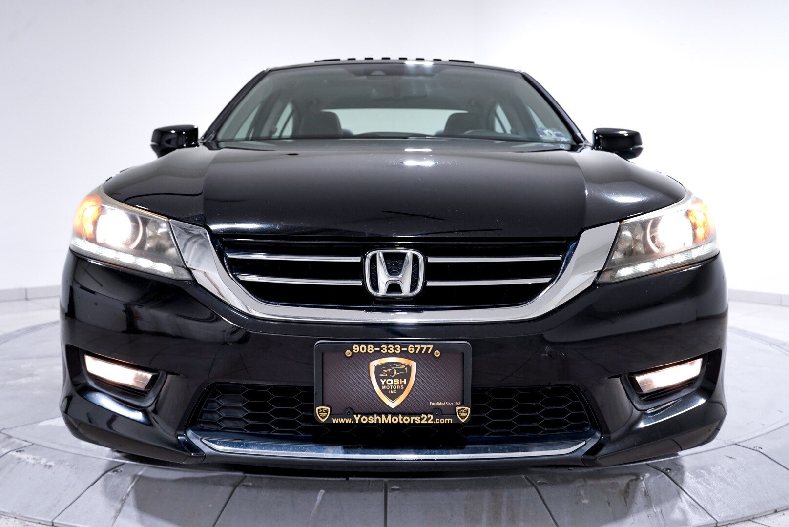 2015 Honda Accord EX-L photo 2