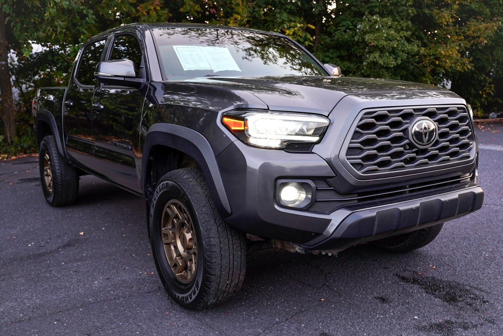 2021 Toyota Tacoma TRD Pro V6 photo 3