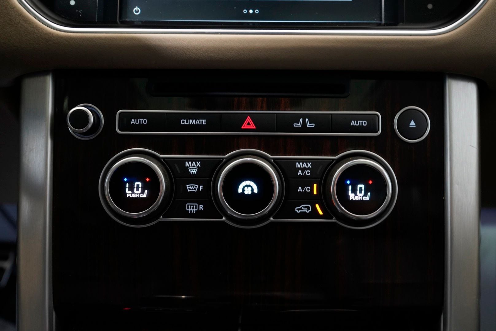 2016 Land Rover Range Rover Supercharged - Photo 57