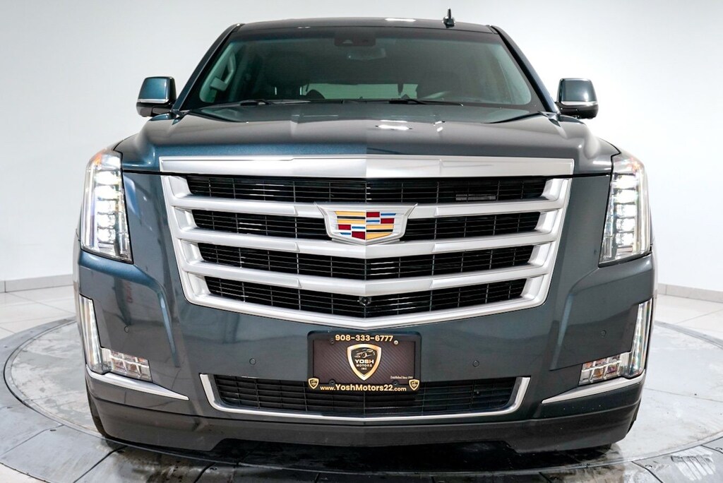 Used 2019 CADILLAC Escalade Luxury SUV