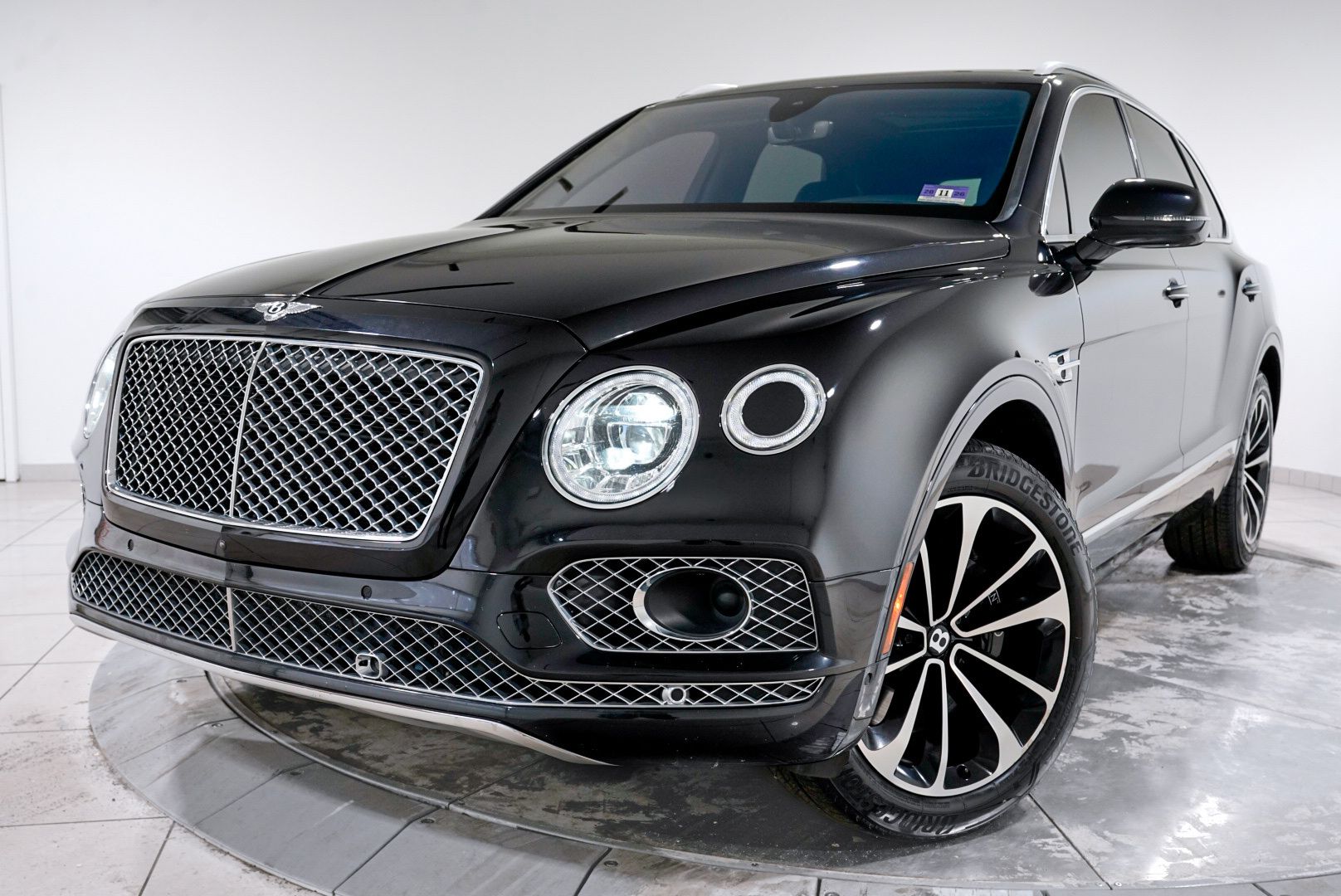 2017 Bentley Bentayga Base