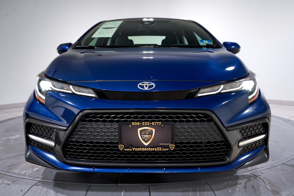 Used 2020 Toyota Corolla SE Sedan