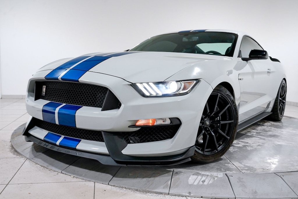 Used 2017 Ford Shelby GT350 Coupe