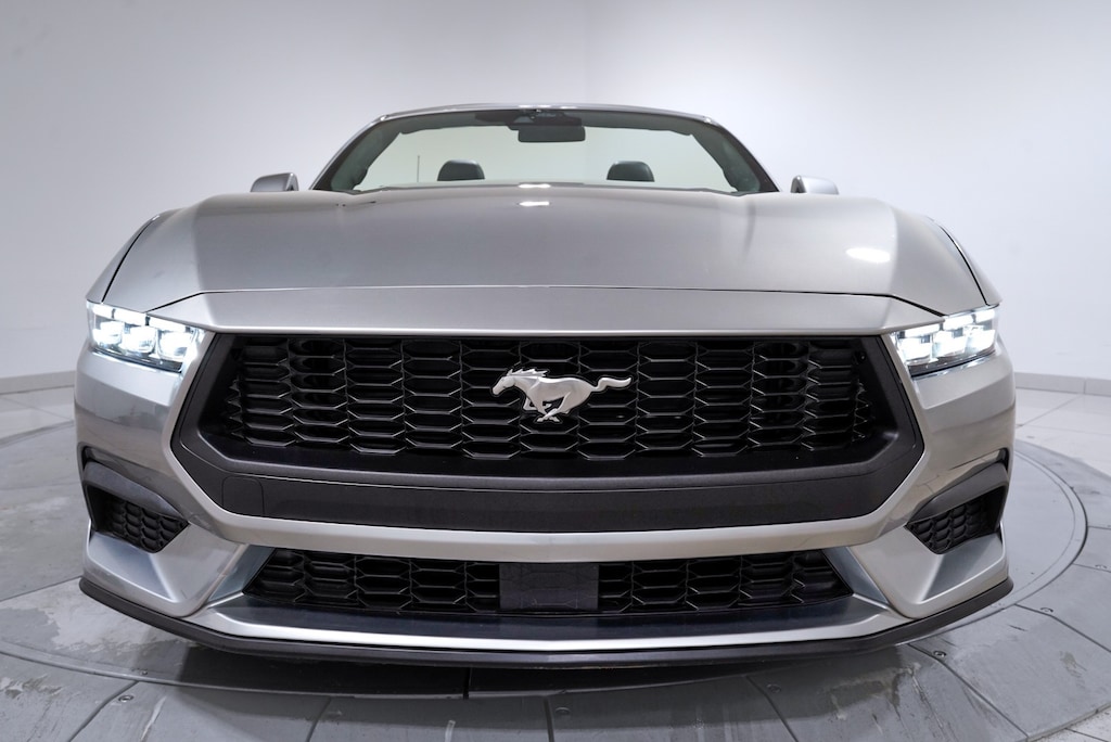 Used 2025 Ford Mustang Convertible