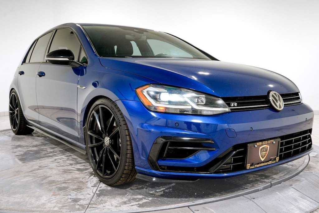 Used 2019 Volkswagen Golf R 2.0T w/DCC & Navigation 4MOTION Hatchback