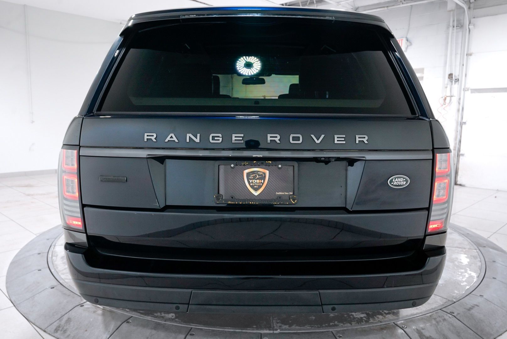 2016 Land Rover Range Rover Supercharged - Photo 8