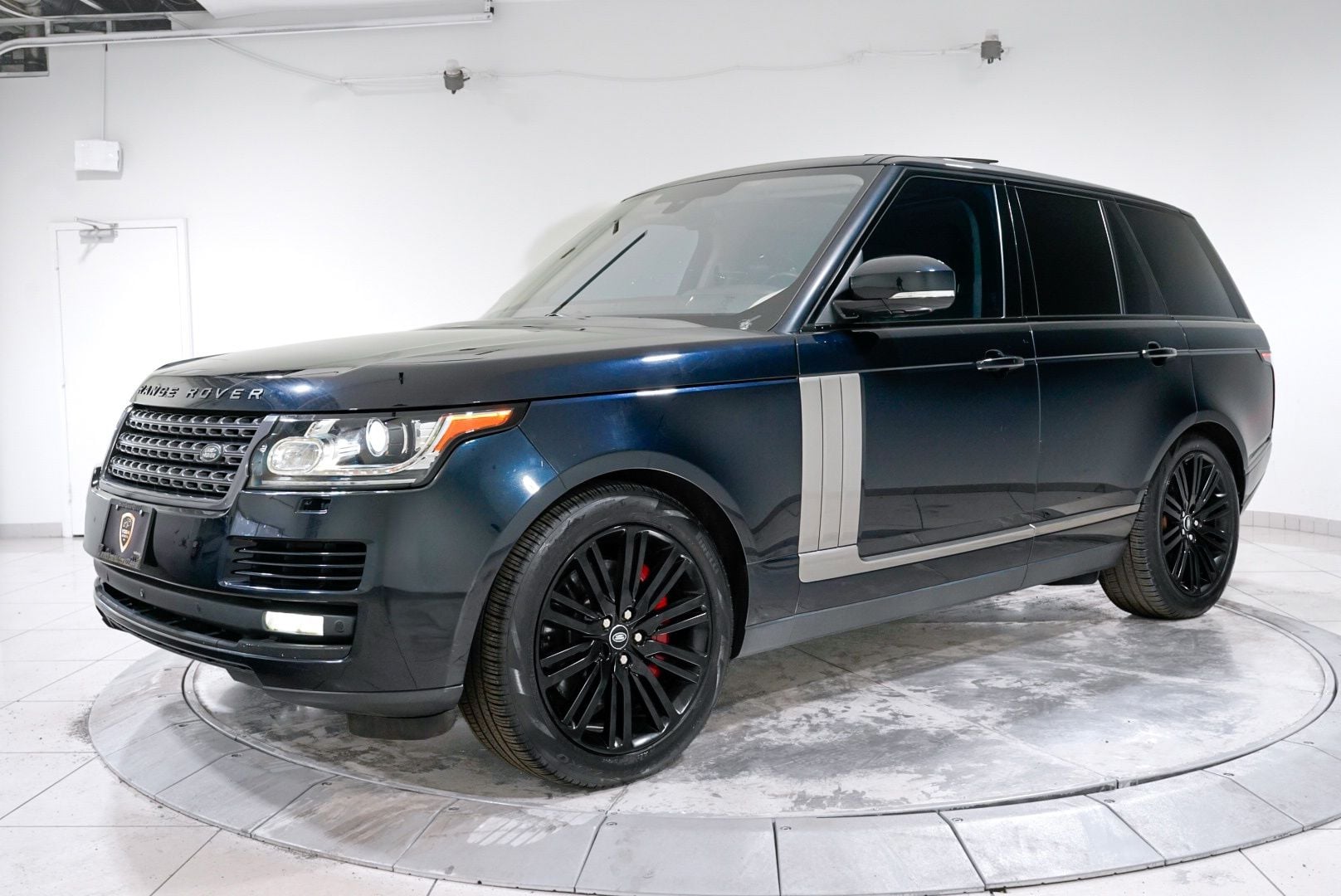 2016 Land Rover Range Rover Supercharged - Photo 12