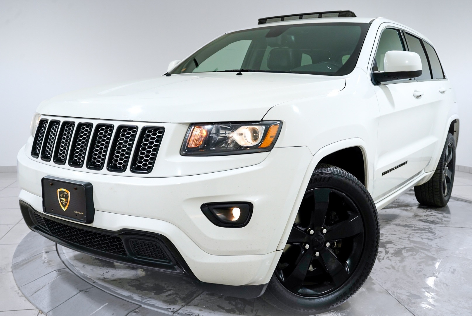 2015 Jeep Grand Cherokee Altitude's photo