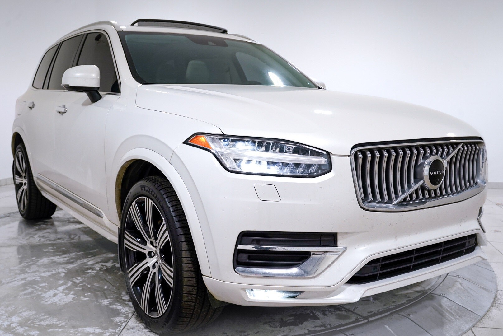 2020 Volvo XC90 Inscription photo 2