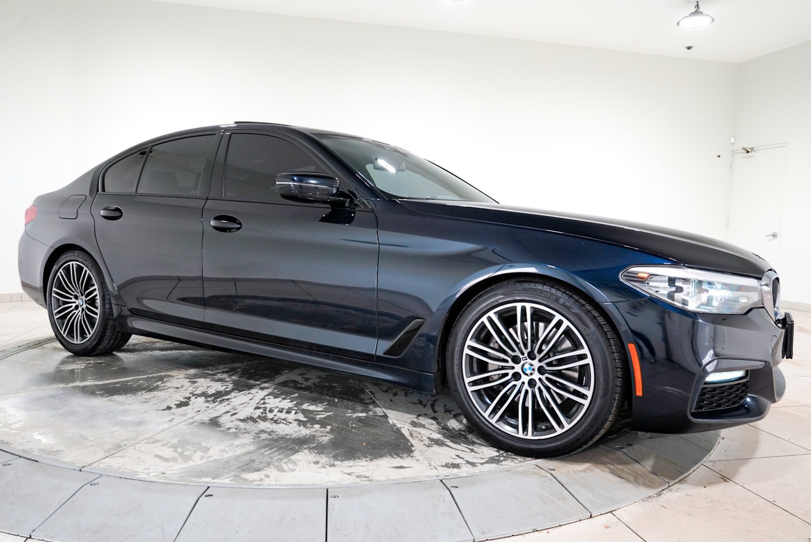 Used 2019 BMW 530i xDrive Sedan