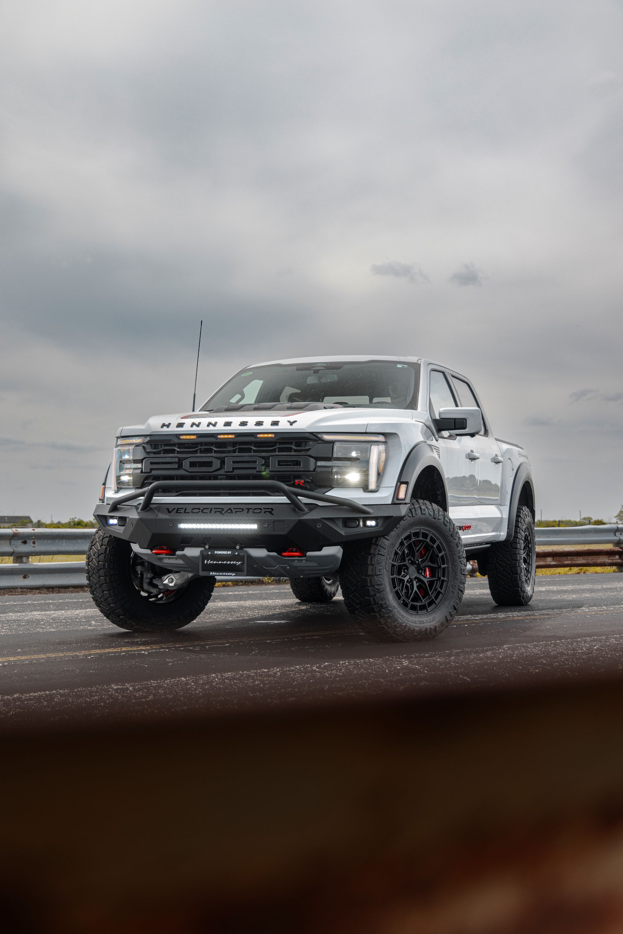 Hennessey VelociRaptor 1000 ride height and stance