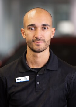 Staff member Mike Mendias from ID_24fb72cbedc7