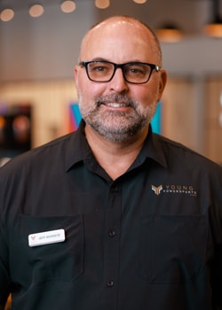 Staff member Jeff Schoetz from ID_24fb72cbedc7