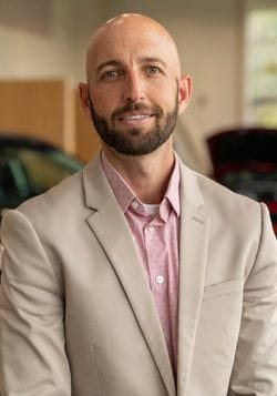 Staff member Curtis Groft from ID_87a2ae26c401