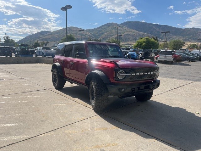 2025 Ford Bronco Badlands photo 3