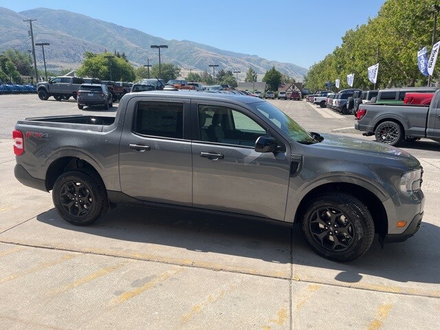 2025 Ford Maverick XLT photo 3