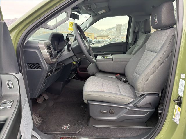 2025 Ford F-150 XL - Photo 21