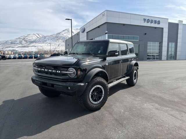 2024 Ford Bronco Outer Banks 4x4's photo