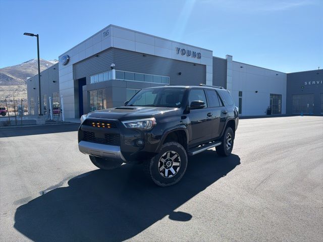2021 Toyota 4Runner TRD Off-Road Premium 4WD V6's photo