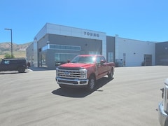 2023 Ford F-250SD Lariat Truck