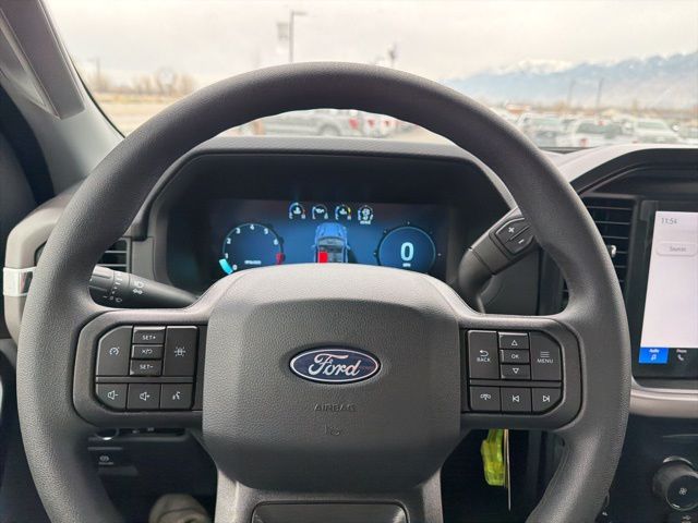 2025 Ford F-150 XL - Photo 25