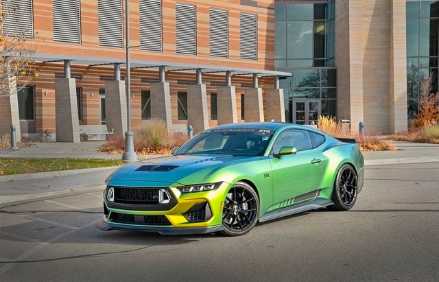 2025 Ford Mustang GT Premium's photo