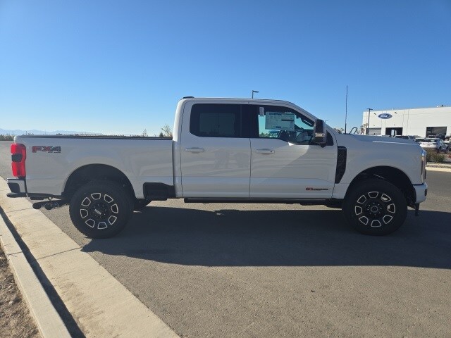 2026 Ford F-350 photo 3