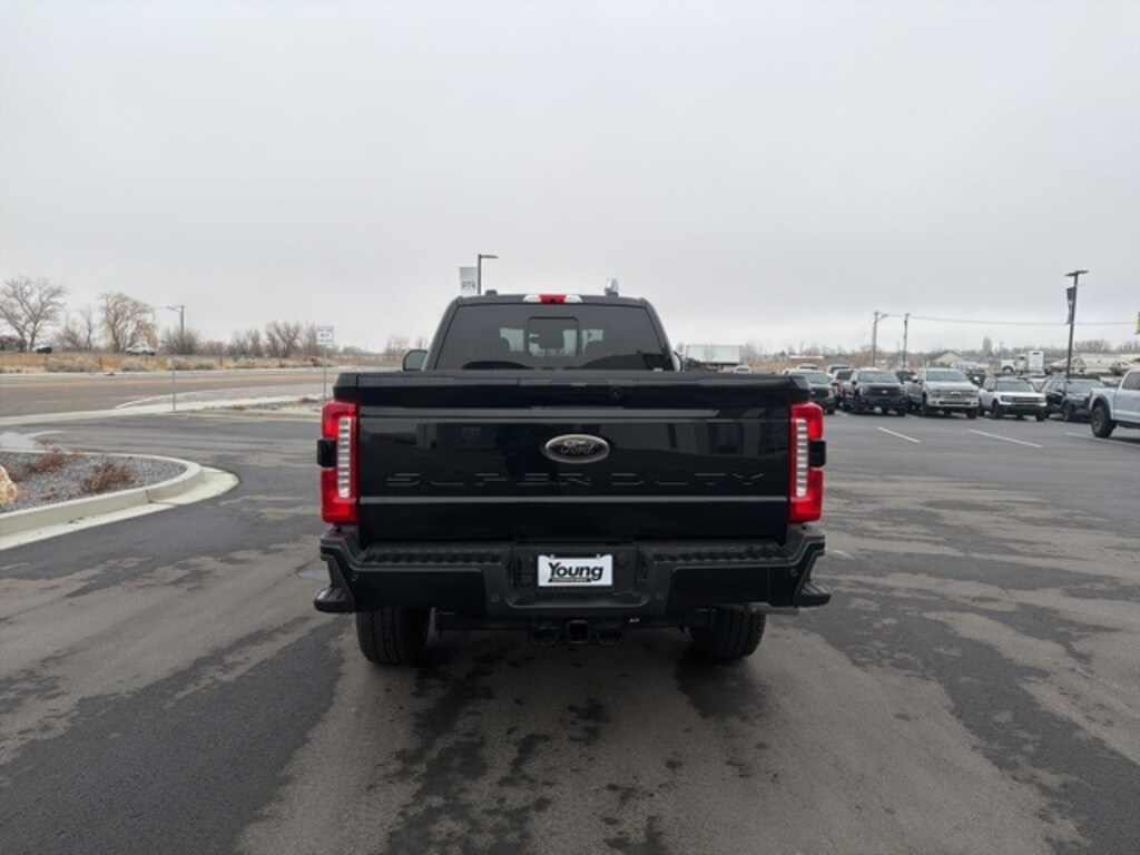 New 2026 Ford F-350SD Lariat Truck