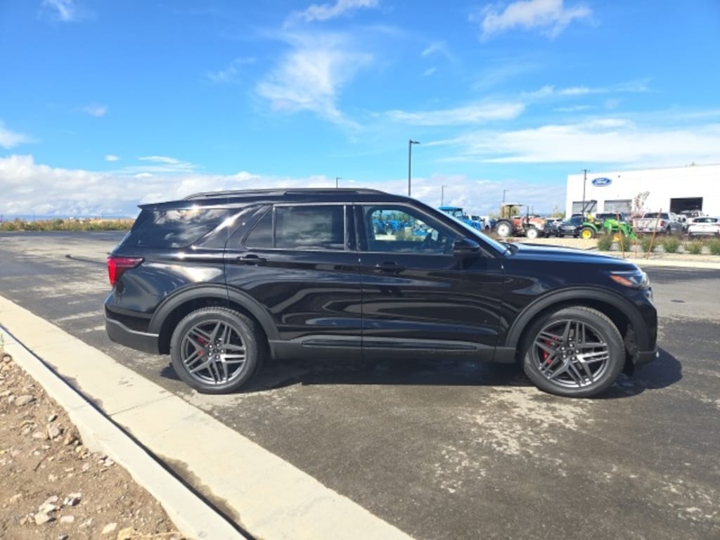 New 2025 Ford Explorer ST SUV