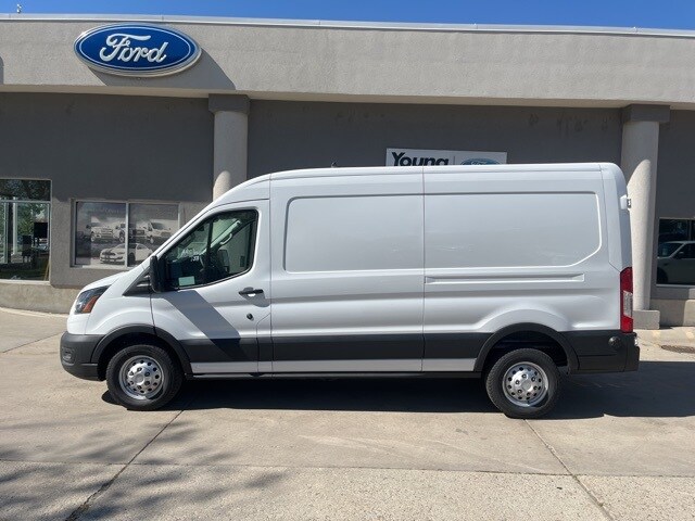 2025 Ford Transit photo 4