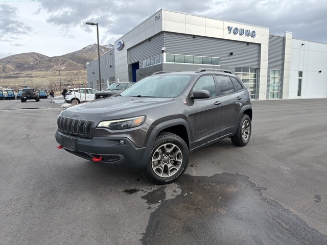 2020 Jeep Cherokee Trailhawk