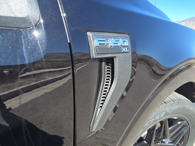 2025 Ford F-150 XL photo 4